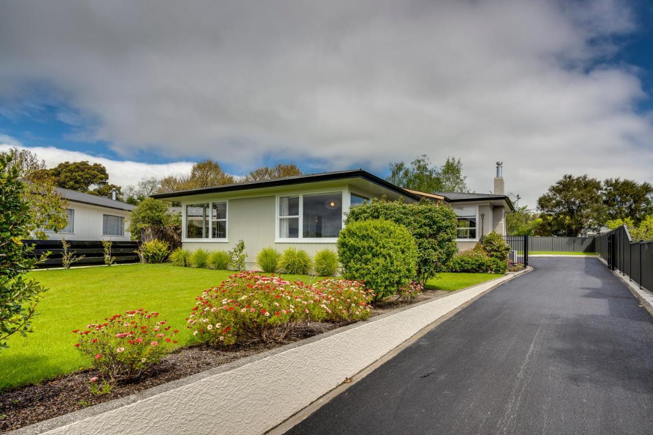 Belmont Pool Paradise - Havelock North Home Extérieur photo